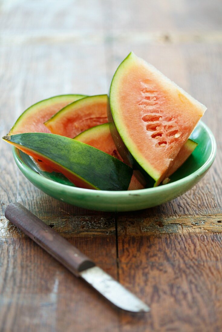 Slices of watermelon in a bowl