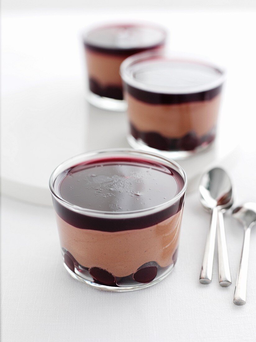 Chocolate mousse with cherries