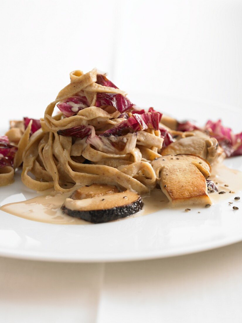 Tagliatelle with porcini mushrooms and radicchio