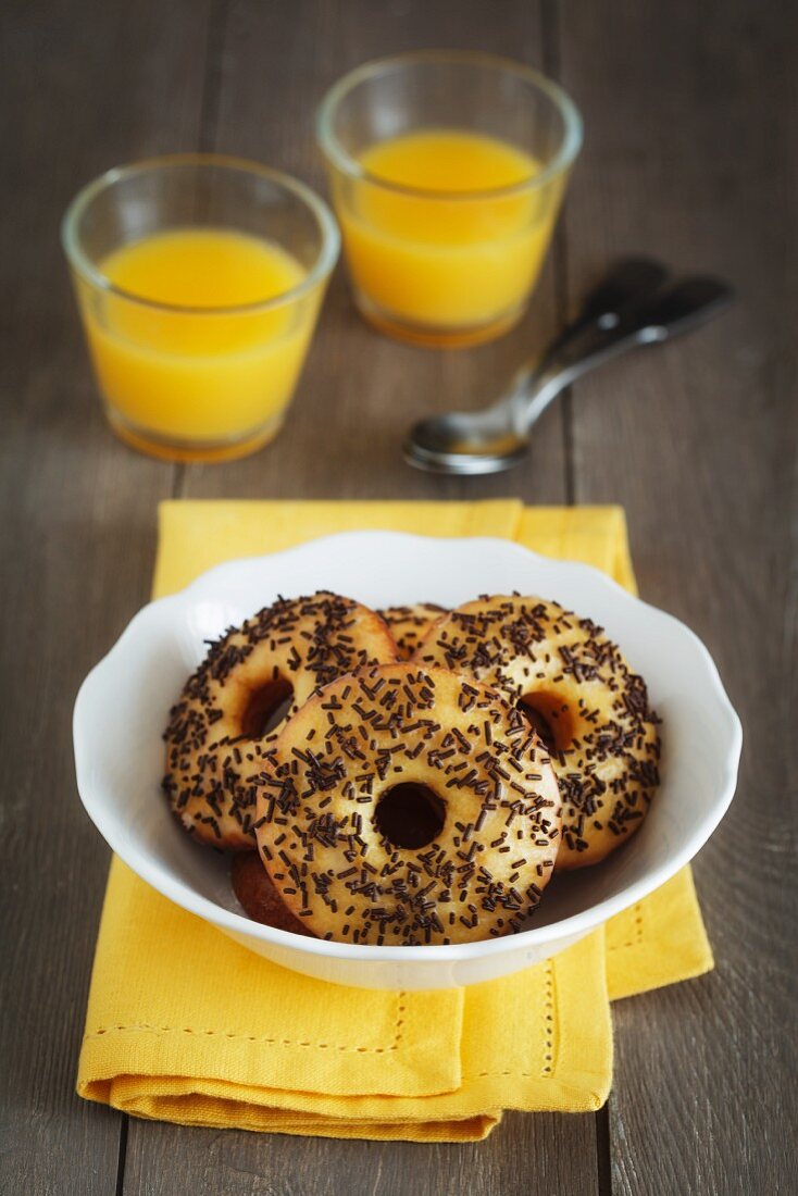 Chocolate-orange doughnuts