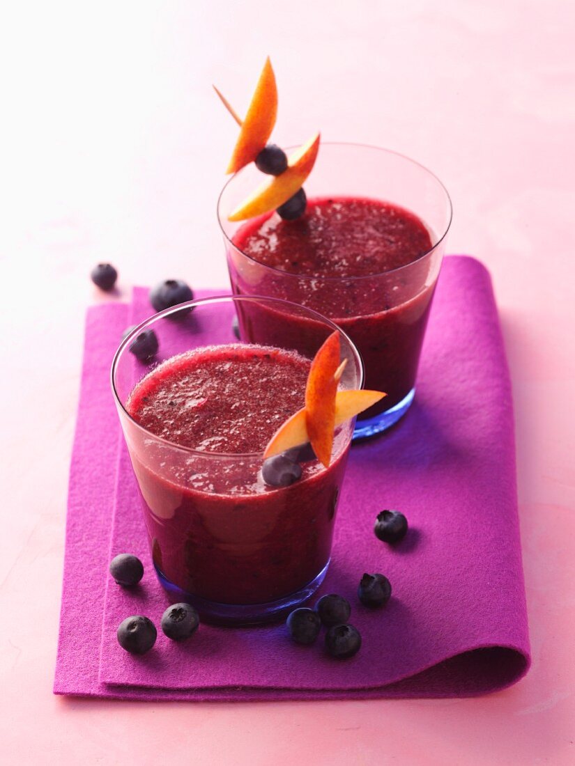 Blueberry smoothie with peach