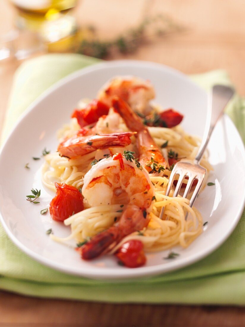 Linguine ai gamberi (Bandnudeln mit Garnelen, Italien)