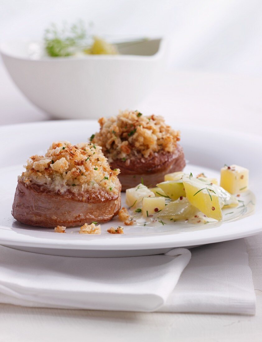 Pork fillet with a horseradish crust