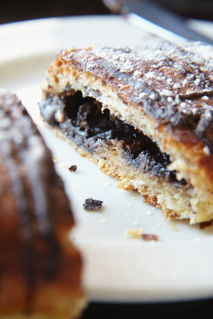 Pain au chocolat (France)