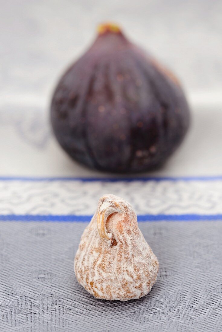 Figs, dried and fresh