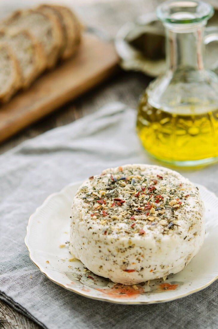 Spicy goat's cheese