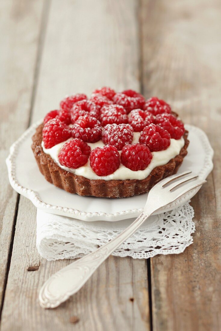 Schokoladentörtchen mit Himbeeren