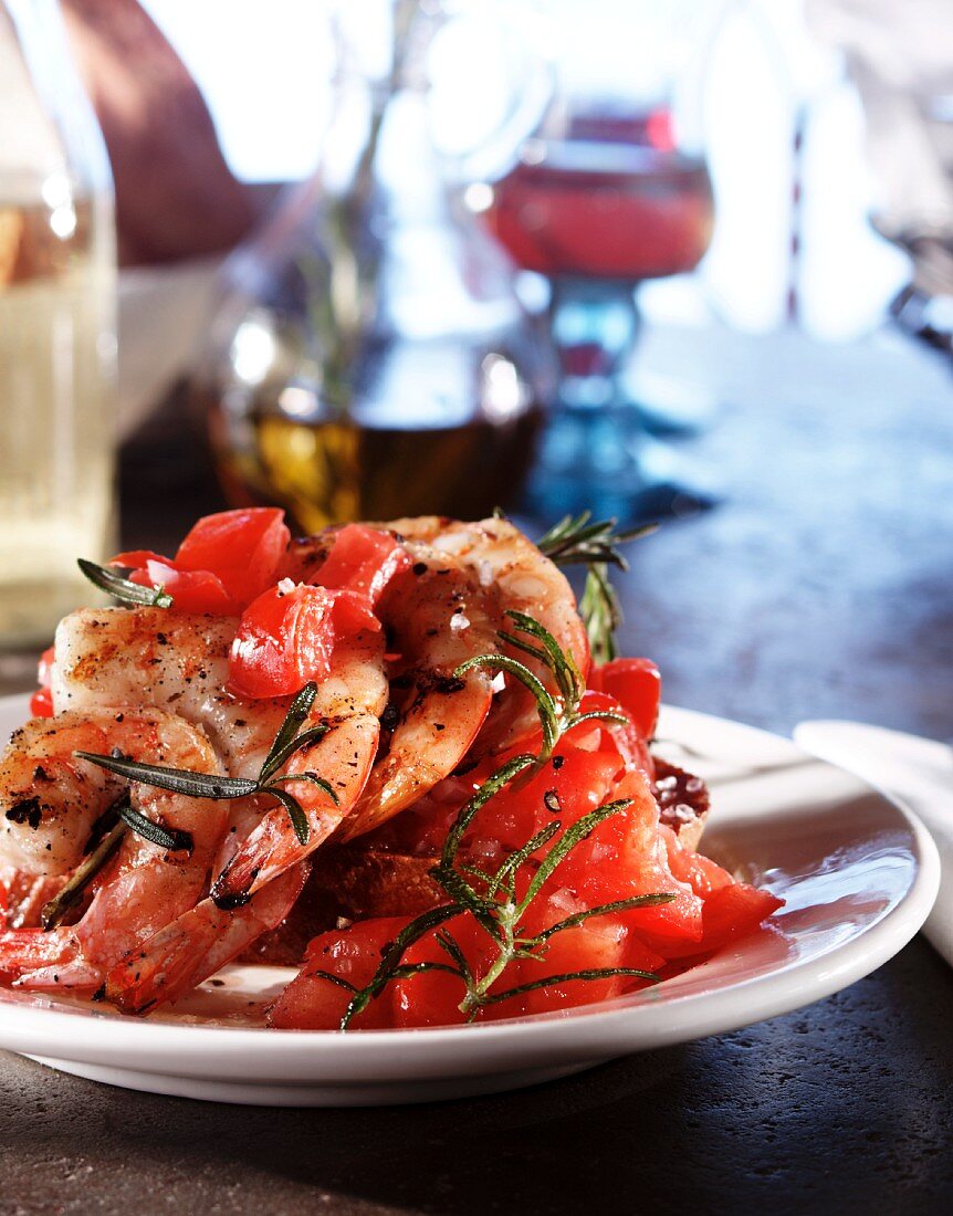 Bruschetta mit Garnelen, Tomaten & Rosmarin