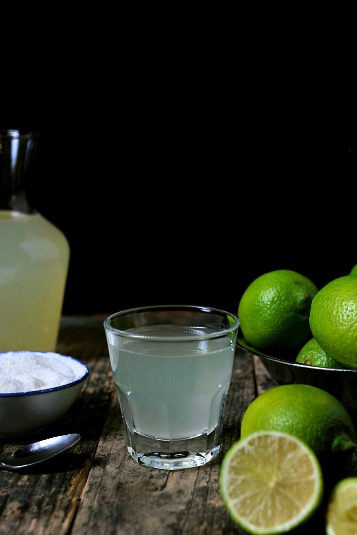 Limeade and limes
