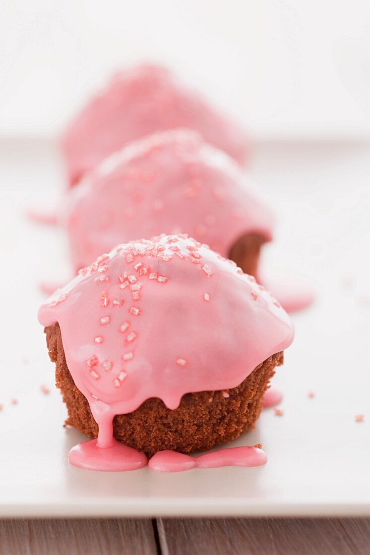 Cupcakes mit rosa Zuckerglasur