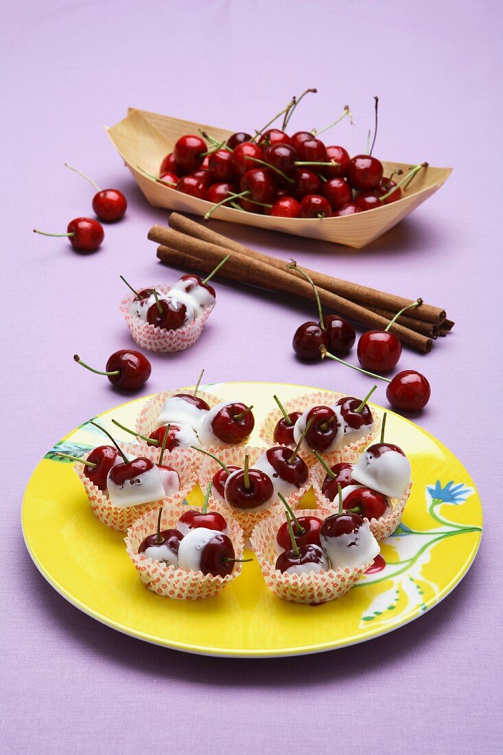 Glazed cherries with cinnamon