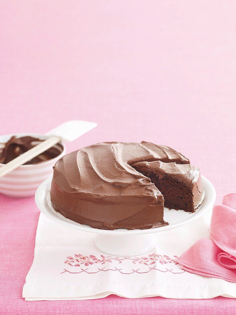 Schokoladen-Fudge-Kuchen, angeschnitten