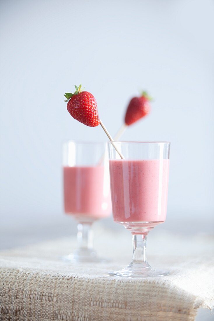Strawberry and sea buckthorn smoothies