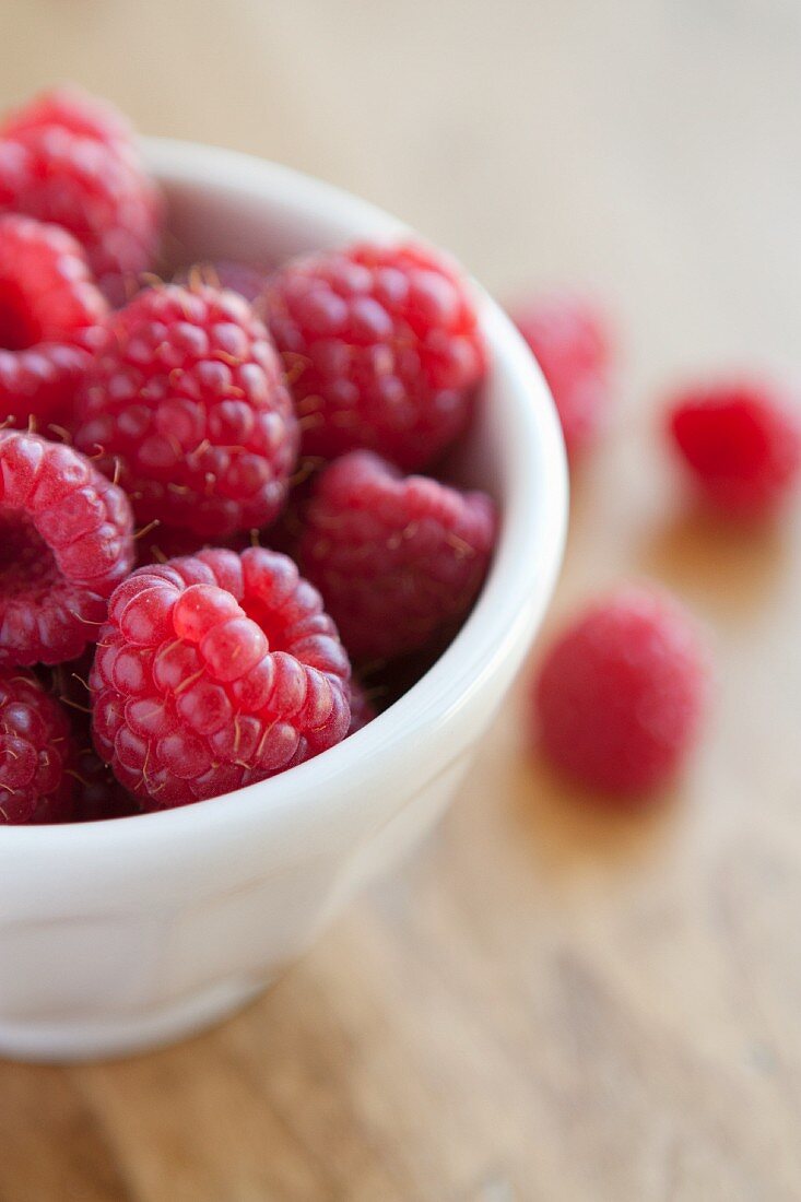 Raspberries in a dish