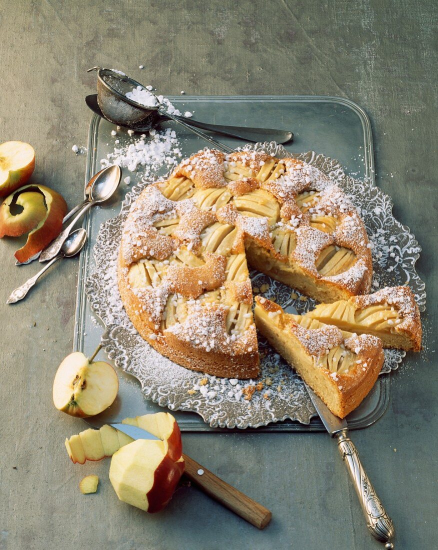 Apfelkuchen mit Puderzucker