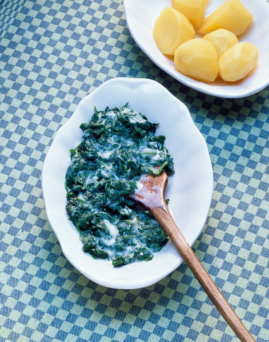 Creamy spinach with potatoes