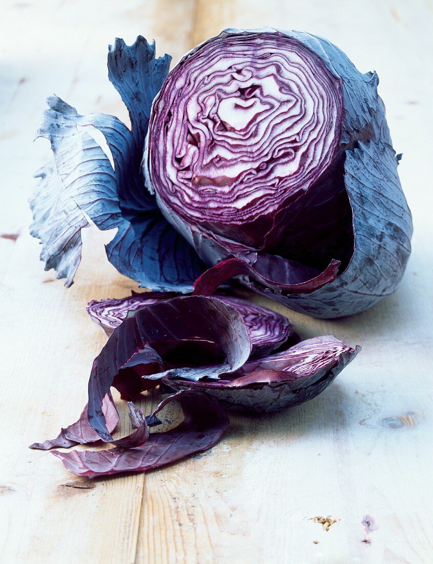 Rotkohl, angeschnitten