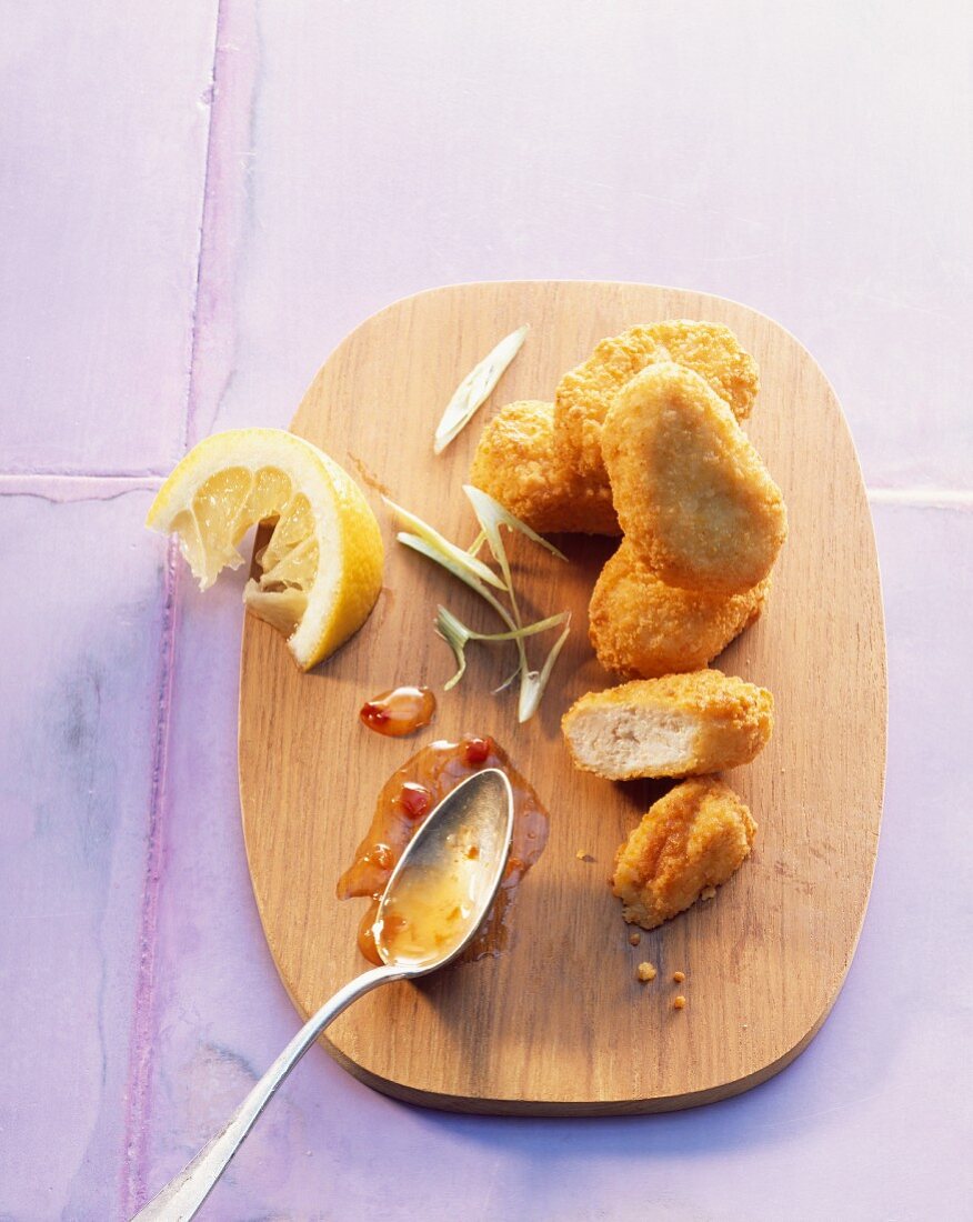 Chicken Nuggets mit süsssaurer Sauce