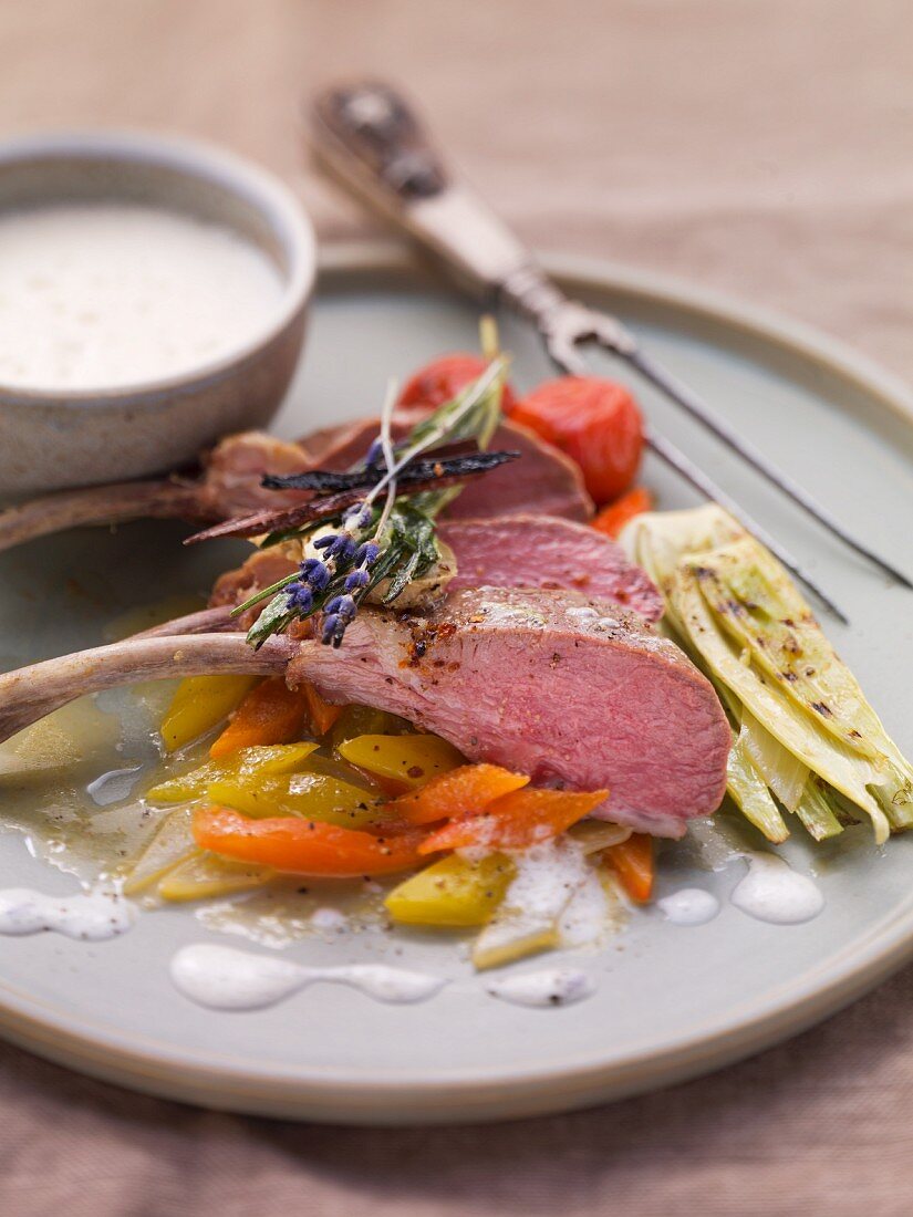 Saddle of lamb with fennel and a yoghurt dip