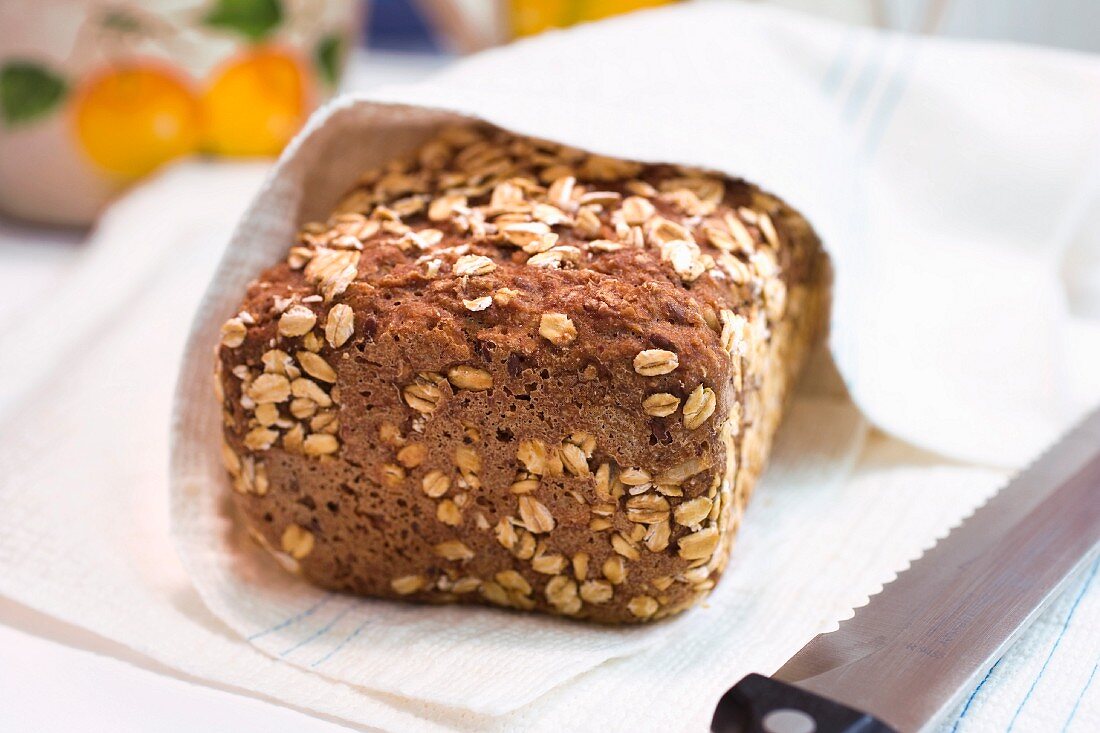 Wholemeal bread with rolled oats