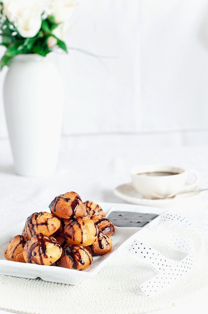 Profiteroles with chocolate sauce