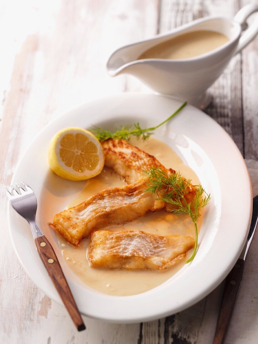 Pannfisch (dish made using leftover fish) with a mustard sauce (Hamburg)