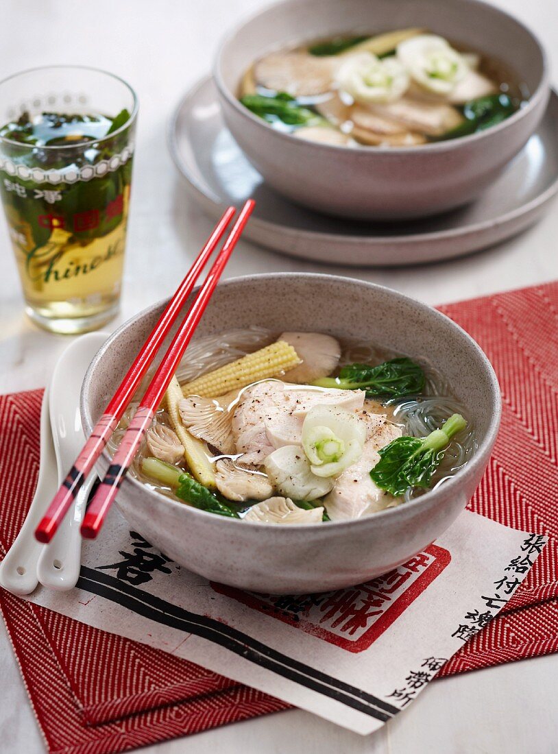 Vegetable soup with cellophane noodles and poached chicken breast