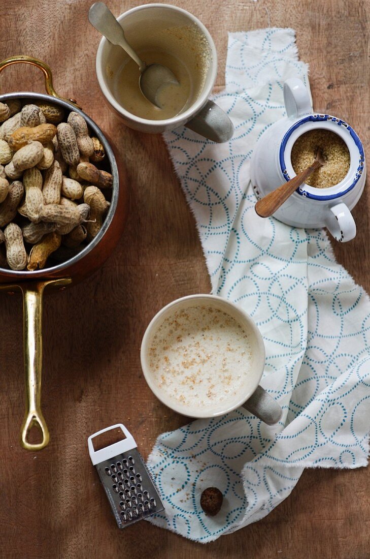 Peanut milk with cane sugar