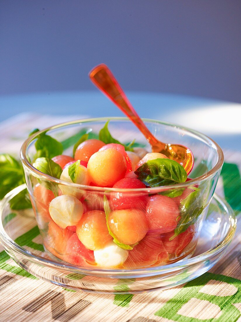 Melon salad with mozzarella and tomato vinaigrette