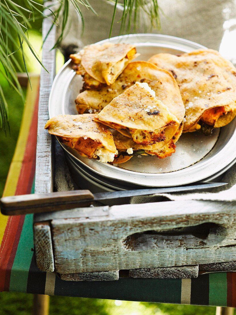 Quesadillas with pumpkin and chilli