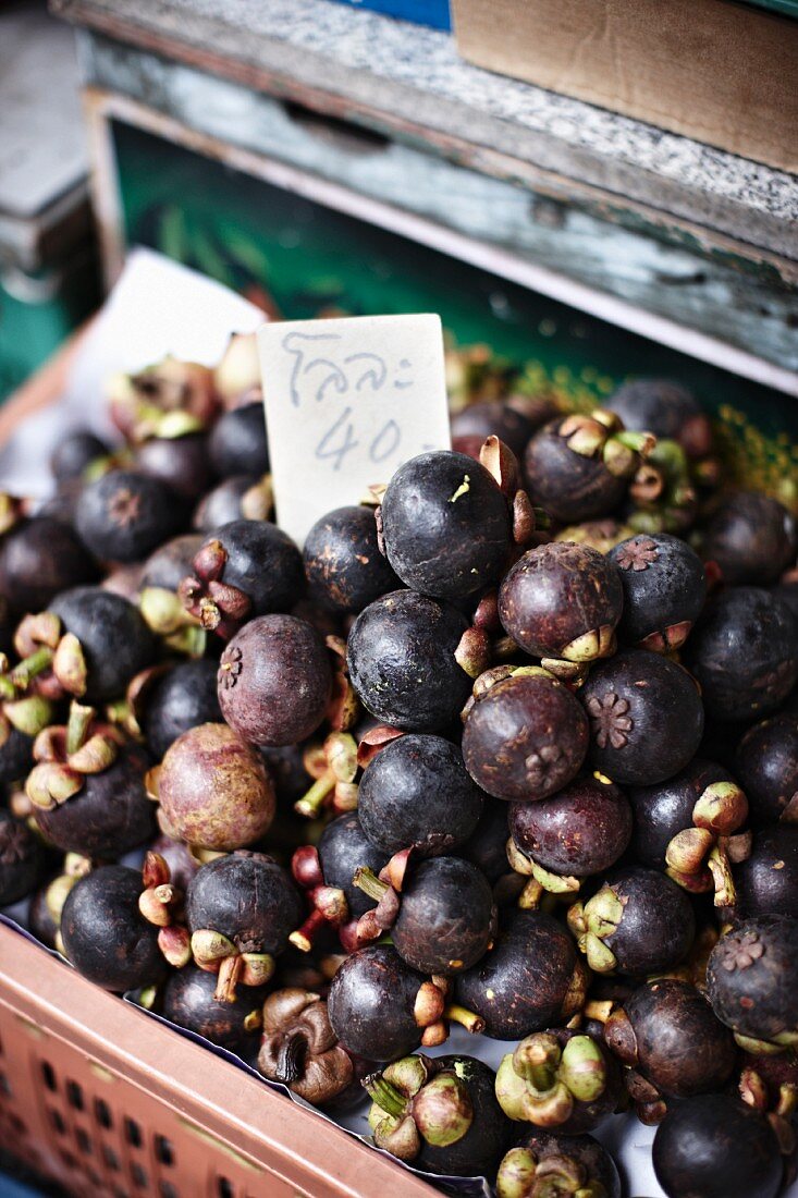 Mangosteens at the market