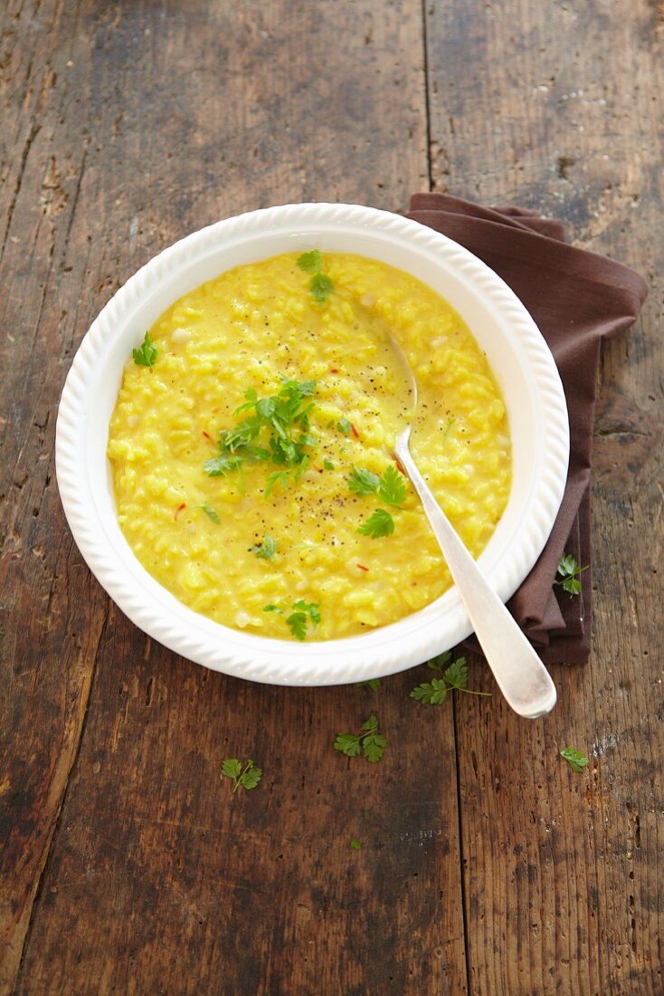 Risotto alla milanese (Safranrisotto, Italien)