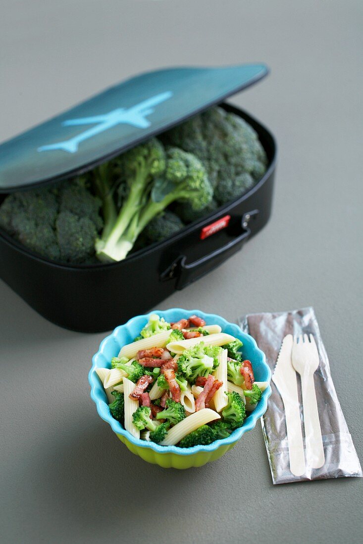 Pasta salad with broccoli and bacon