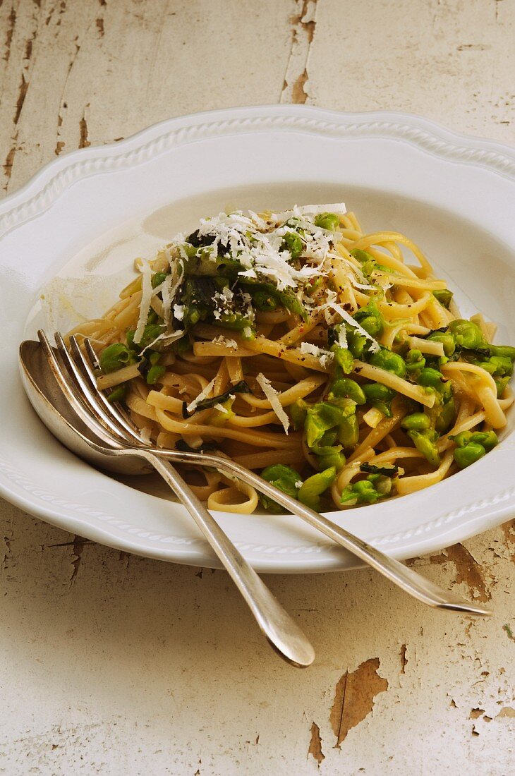 Ribbon pasta with peas and parmesan