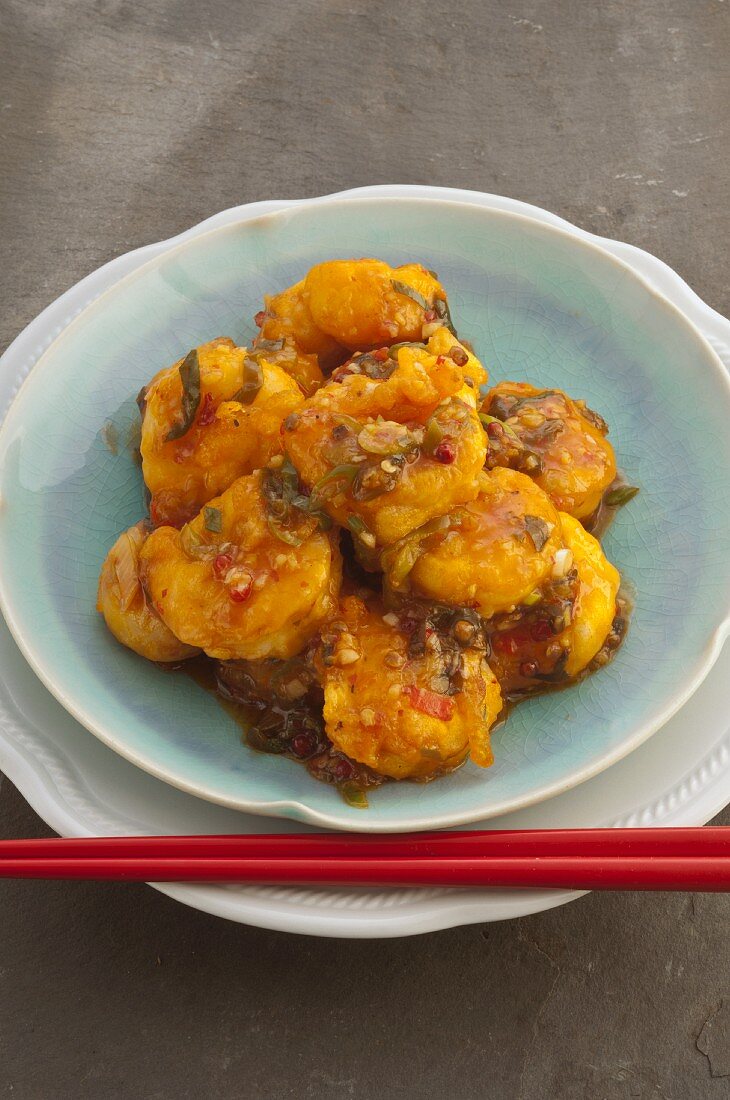 King prawns with garlic and chilli sauce (Asia)