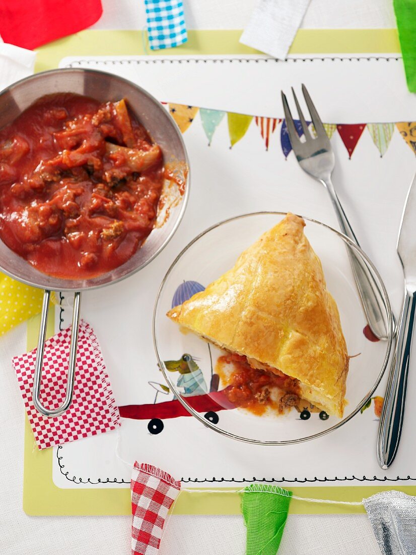 Puff pastry parcels filled with minced beef