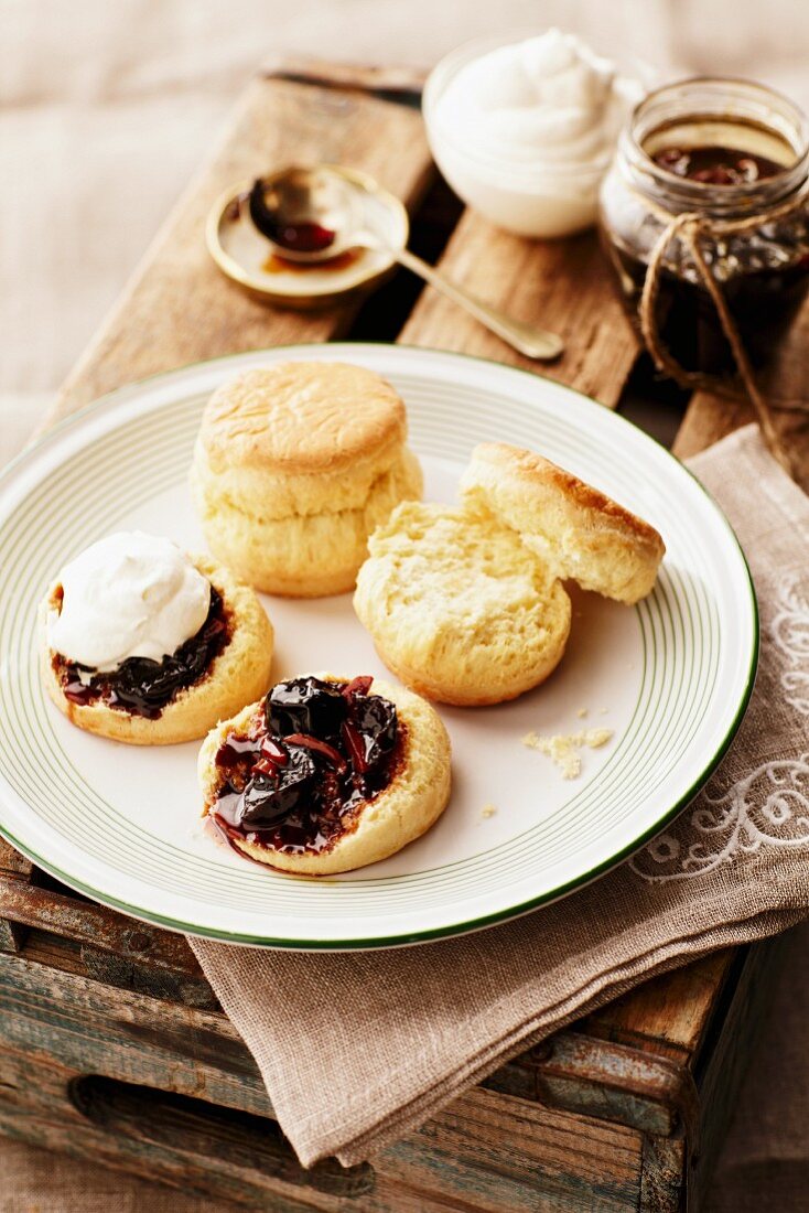 Scones with cherry and almond jam