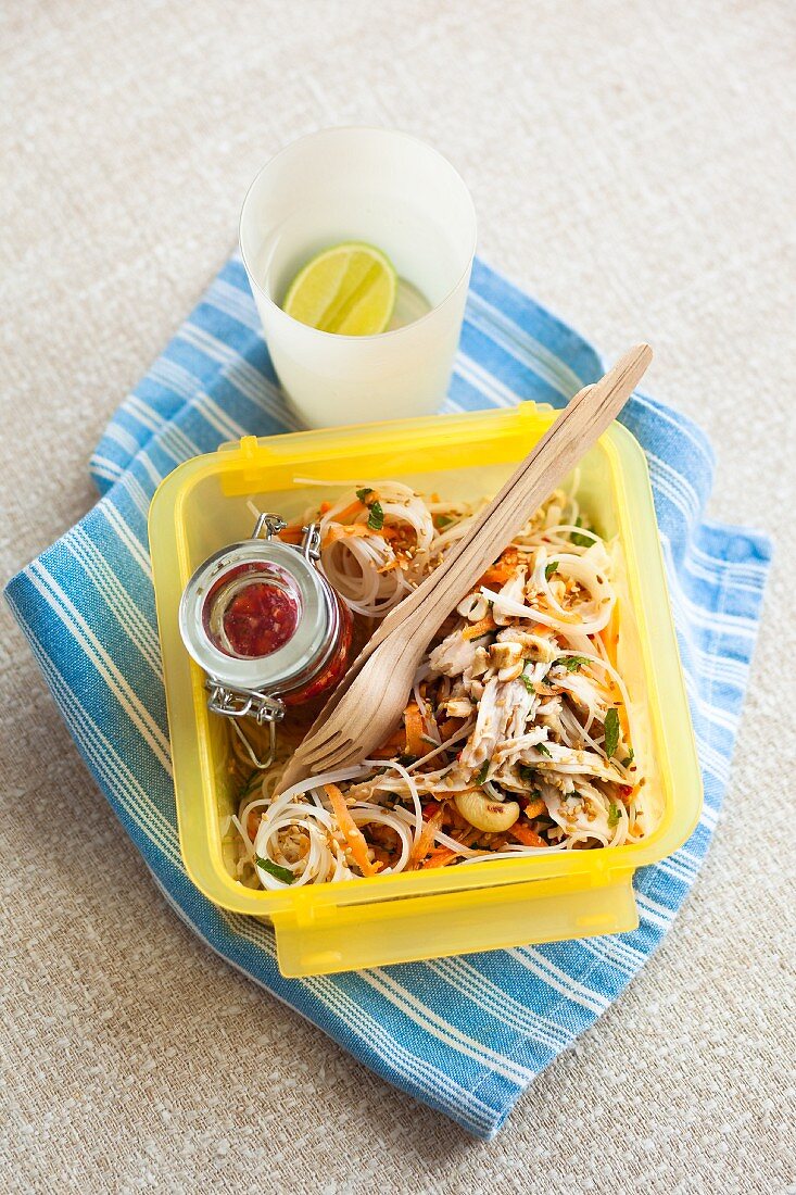 Noodle salad with tomato relish