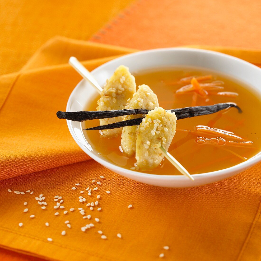 Soup with carrots, vanilla and sesame