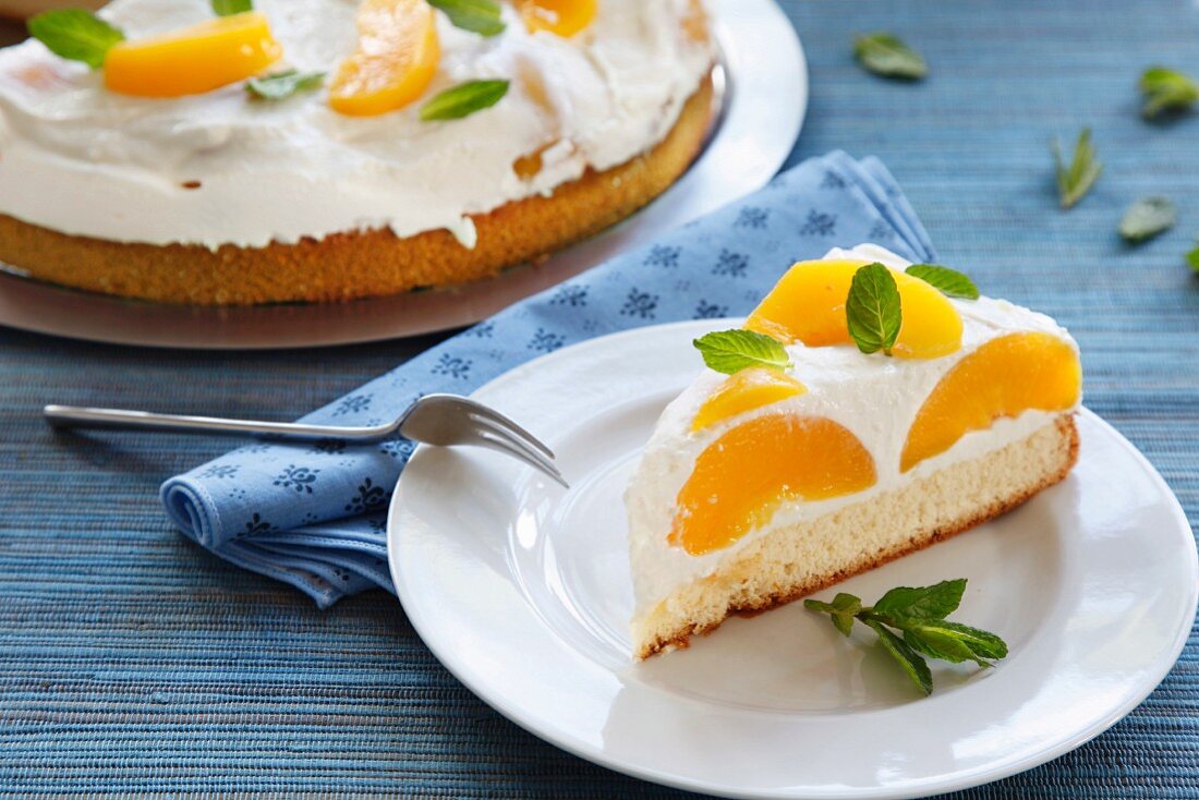 Peach yogurt tart