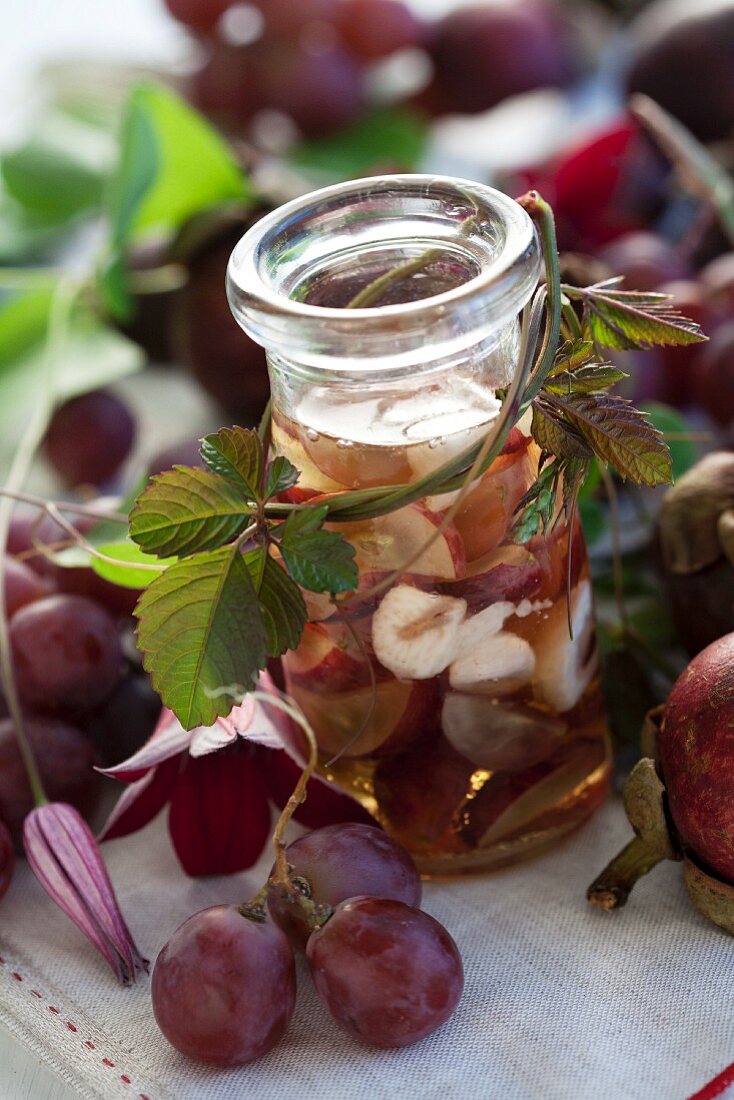 Grape-mangosteen liqueur