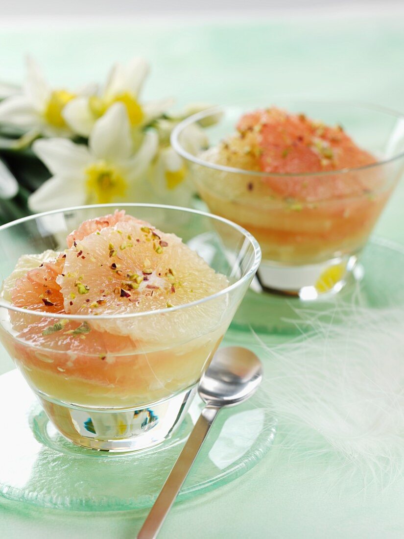 Grapefruit dessert with chopped nuts