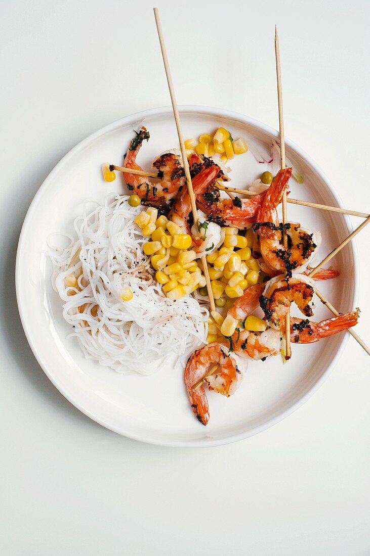 Prawn skewers with sweetcorn and rice noodles
