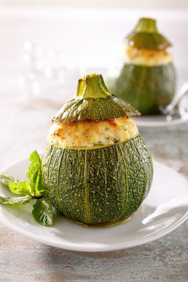 Zucchine ripiene (stuffed courgettes, Italy)