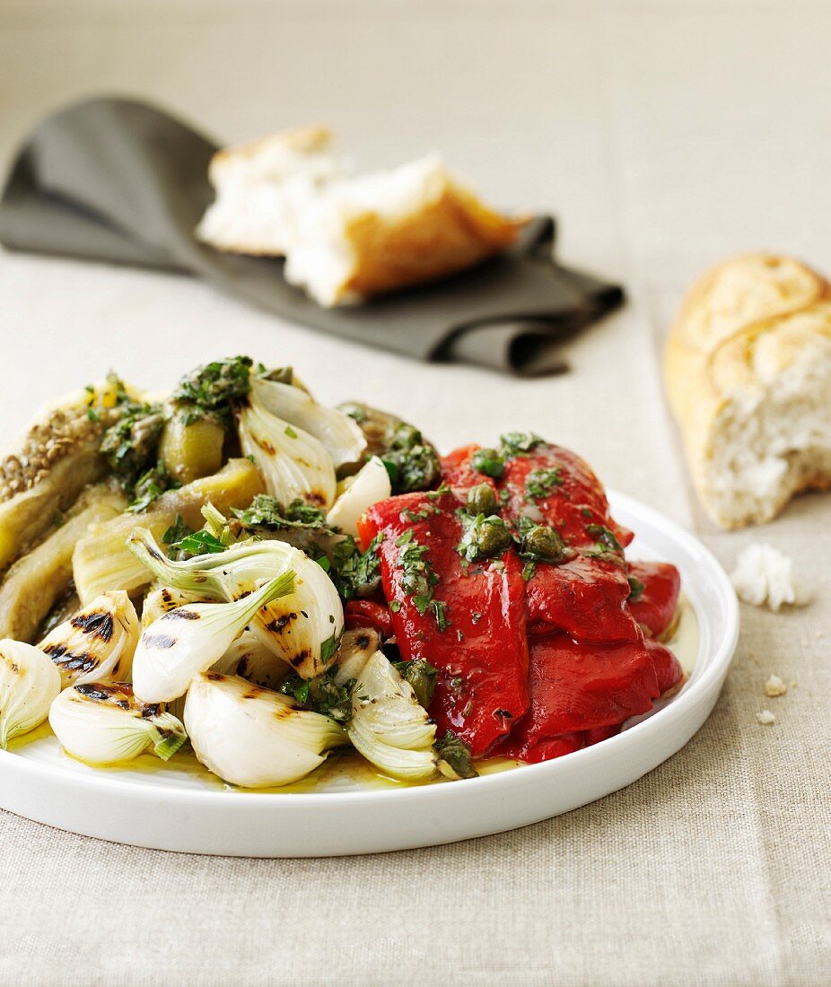 Grilled vegetables with caper sauce and white bread