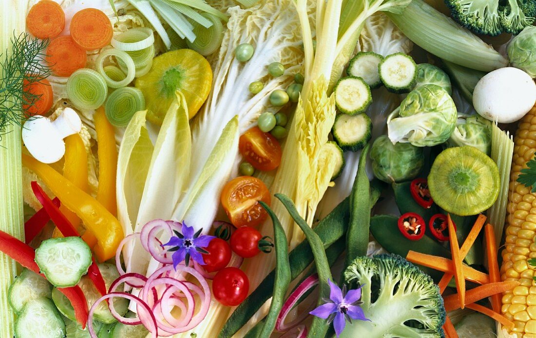 Assorted vegetables (filling the image)