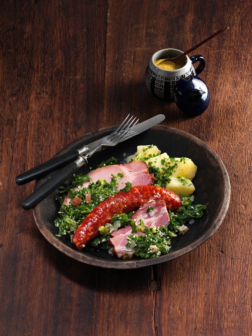 Kale with Kasseler (salted pork) and Pinkel (smoked sausage from bacon, groats and spices)
