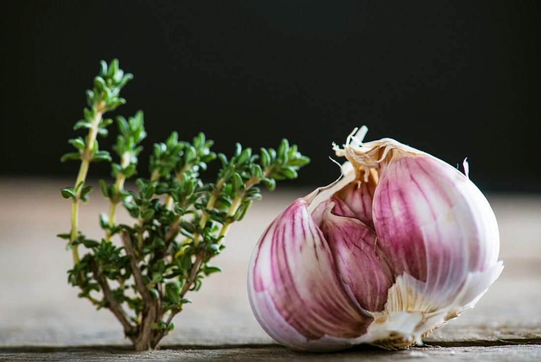 Knoblauch und Thymian