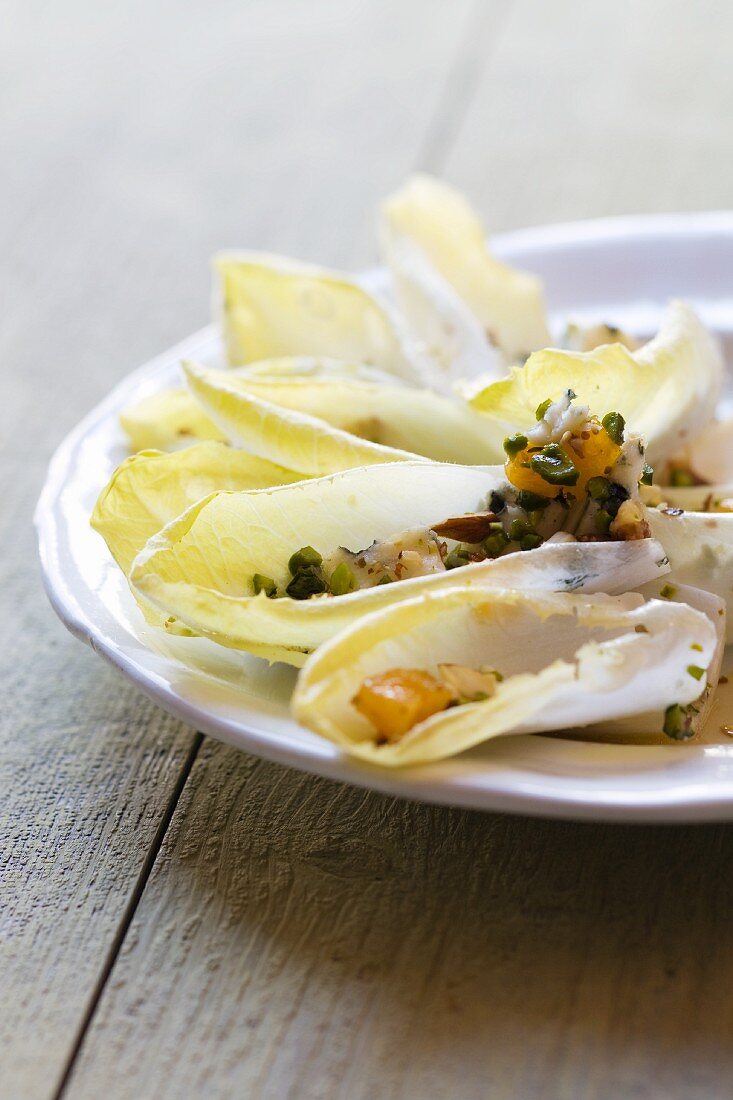 Chicory with dried fruits