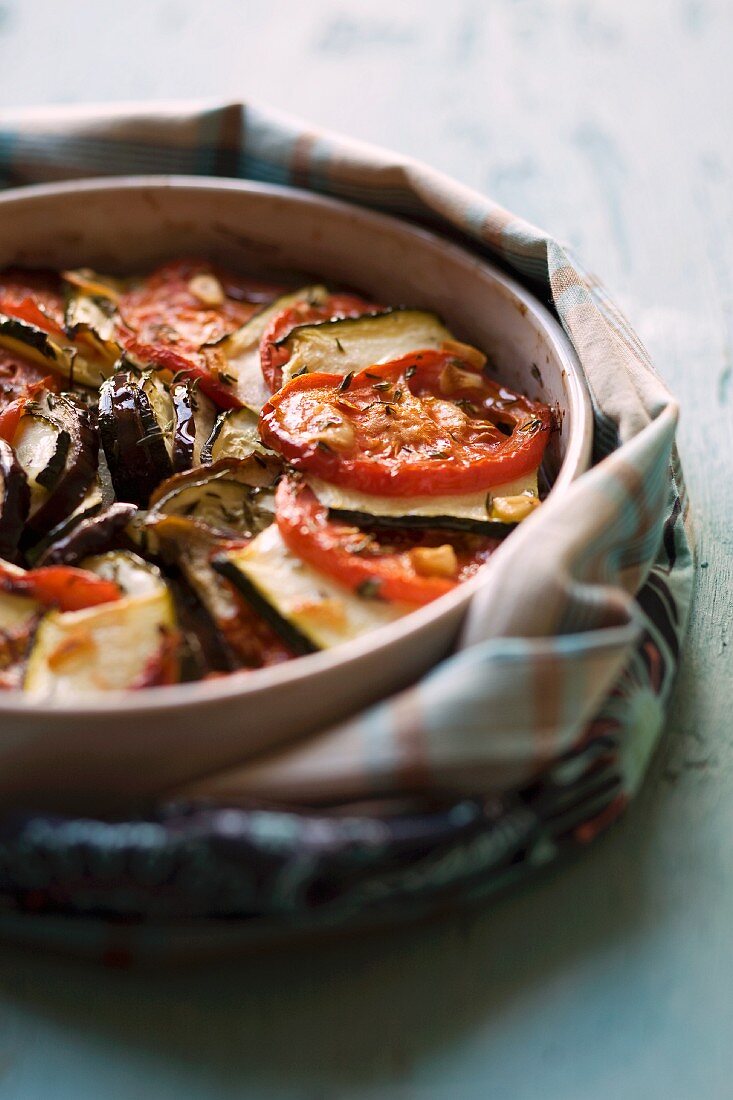 Courgette and tomato stew with aubergines